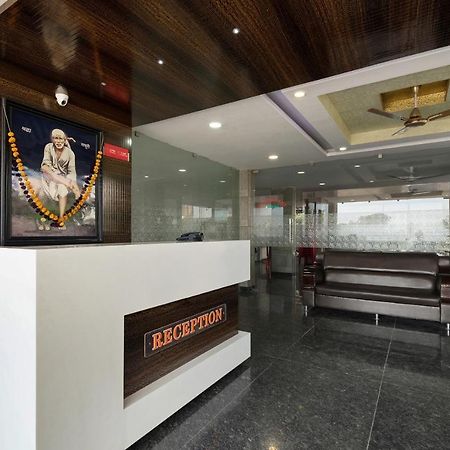 Oyo Flagship 19196 Shree Sai Niladri Residency Shirdi Dış mekan fotoğraf