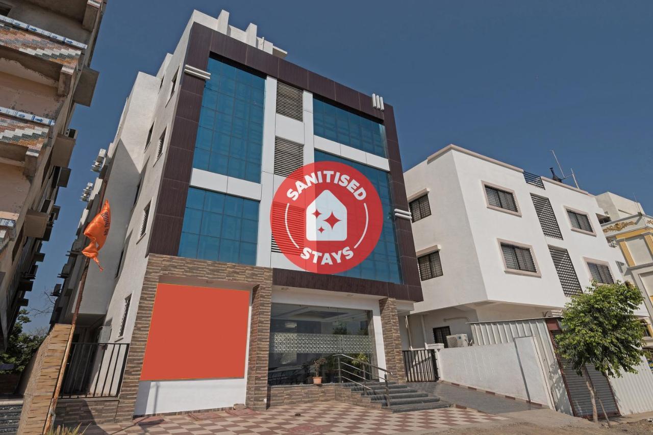 Oyo Flagship 19196 Shree Sai Niladri Residency Shirdi Dış mekan fotoğraf