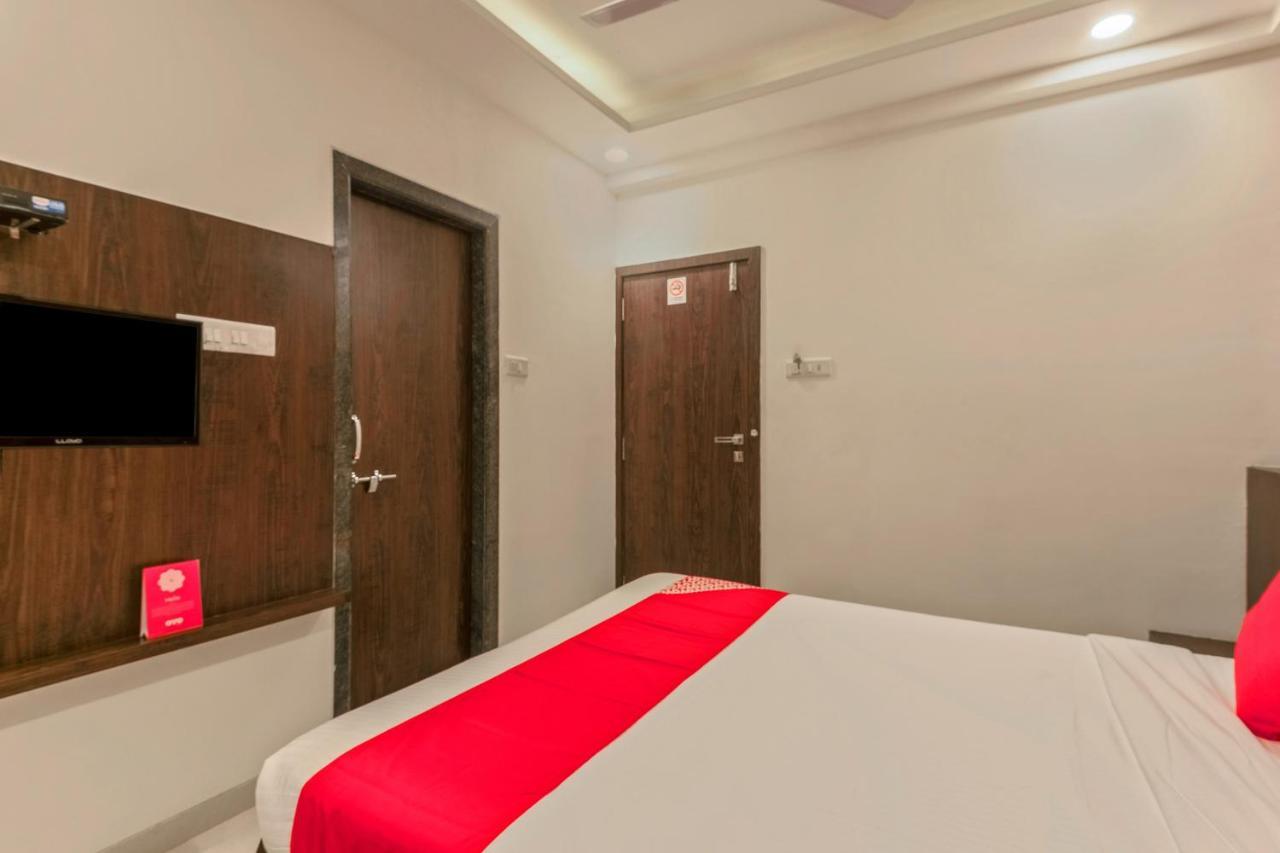 Oyo Flagship 19196 Shree Sai Niladri Residency Shirdi Dış mekan fotoğraf